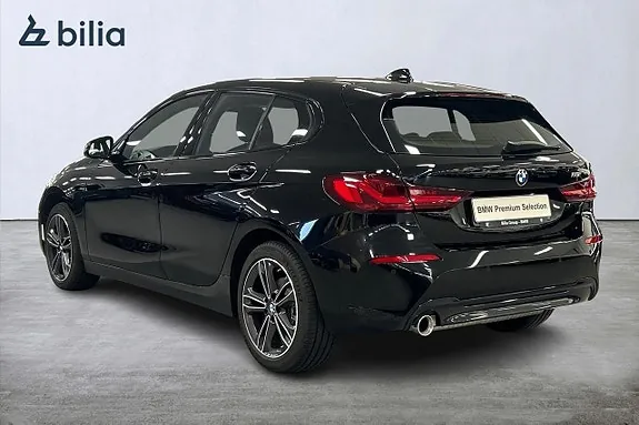 BMW 118I 2024 photo 2