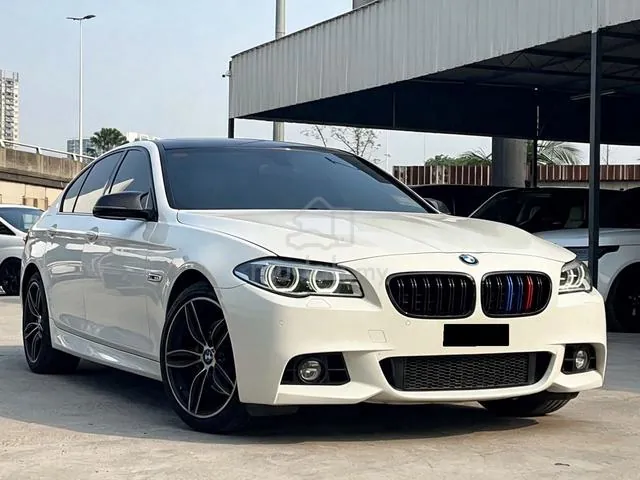 BMW 528I