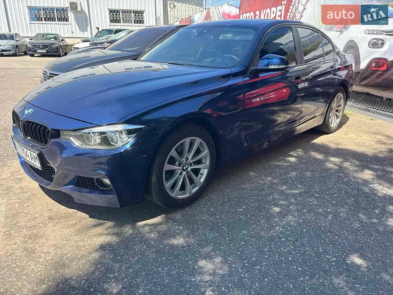 BMW 3 Series 2017 photo 3