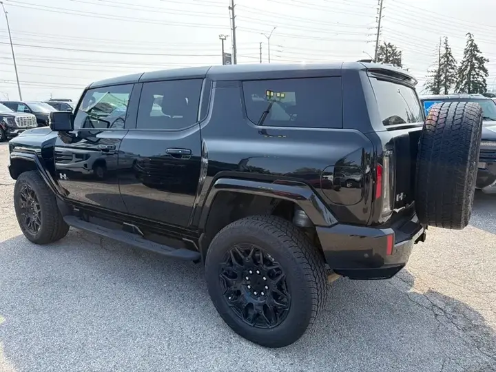 GMC Hummer Ev 2024 photo 4