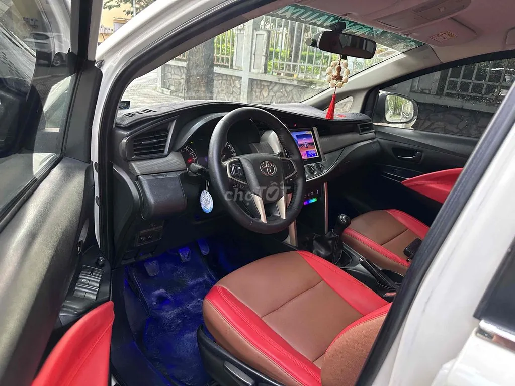 Toyota Innova 2019 photo 2