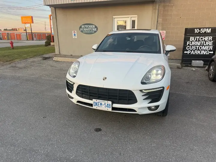 Porsche Macan 2015 photo 2