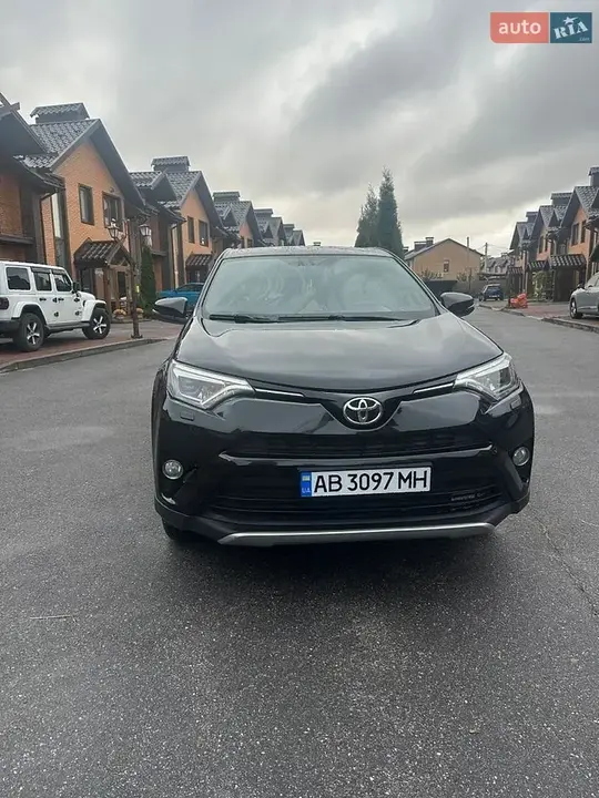 Toyota Rav4 2016 photo 2