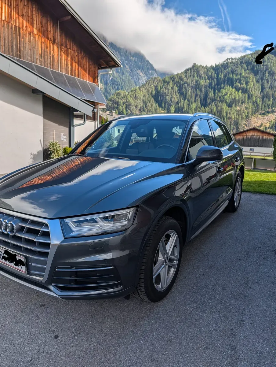 Audi Q5 2018 photo 2
