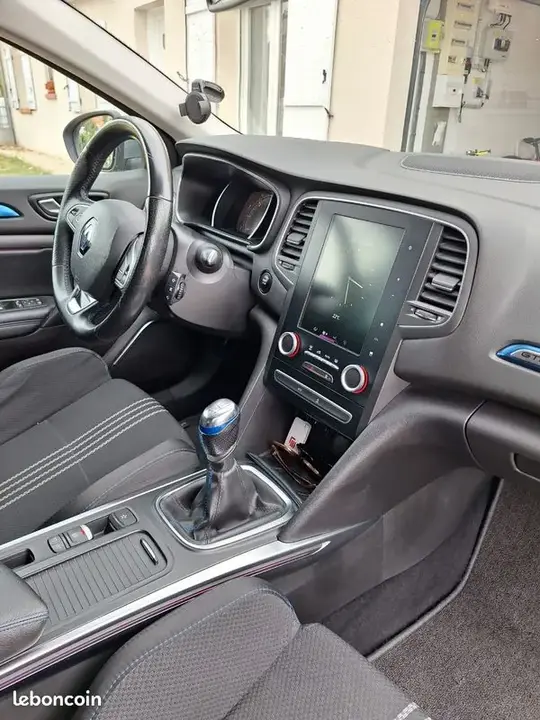 Renault Megane 2016 photo 3
