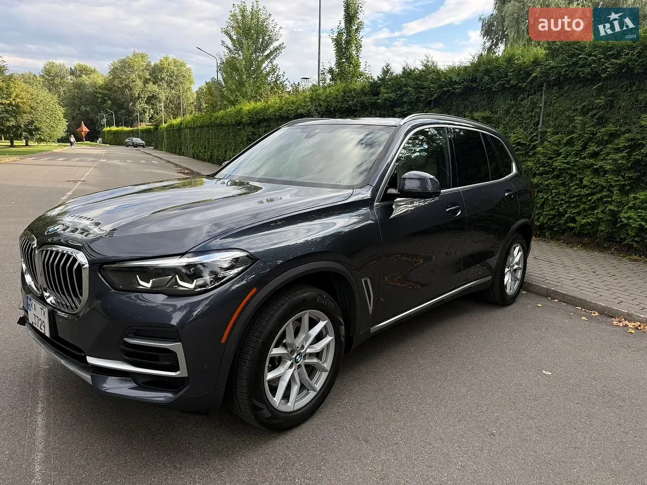 BMW X5 2022 photo 2
