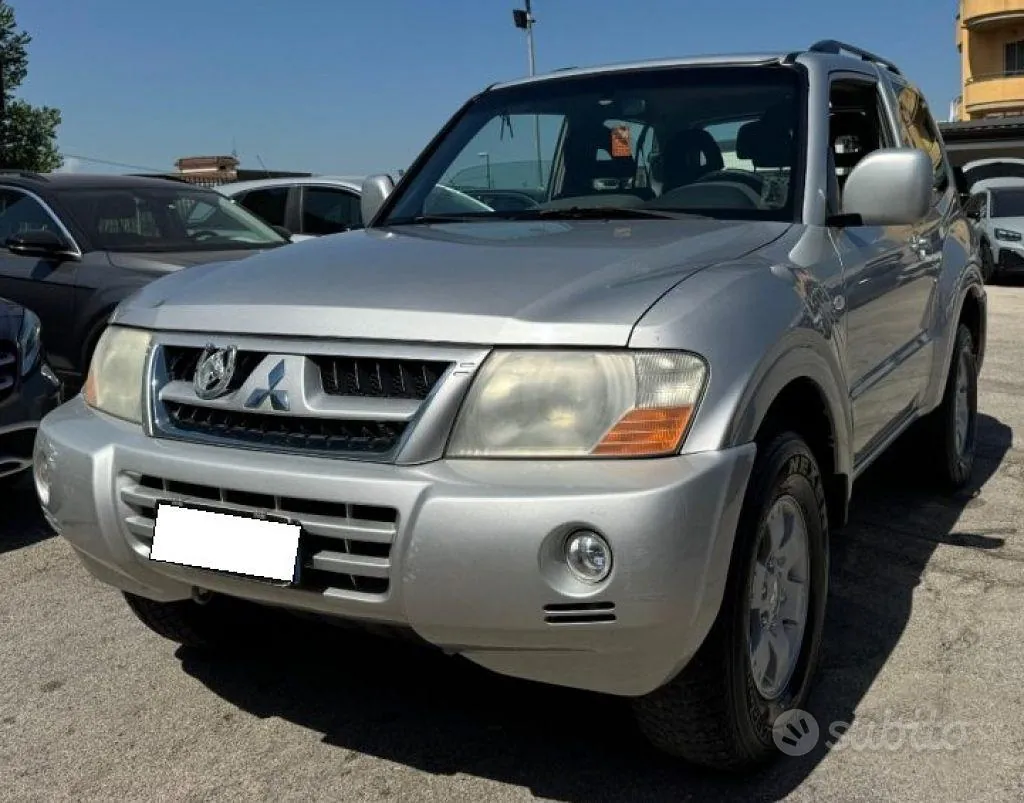 Mitsubishi Pajero 2003 photo 3
