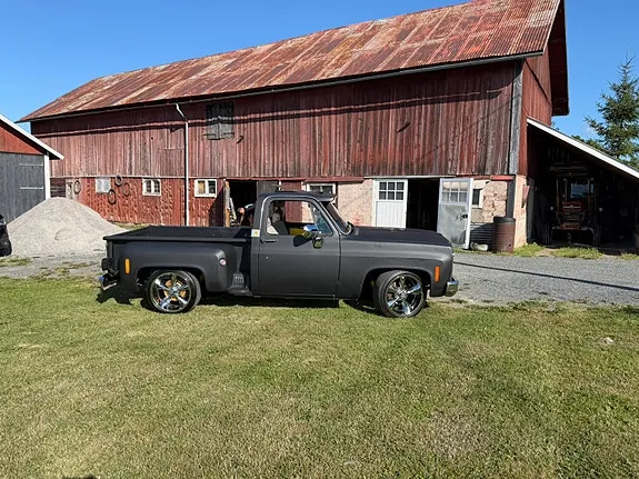 Chevrolet C10 1977 photo 2