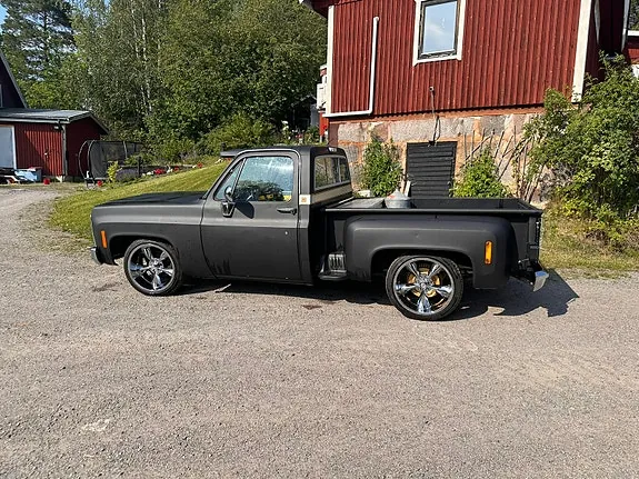 Chevrolet C10 1977 photo 3