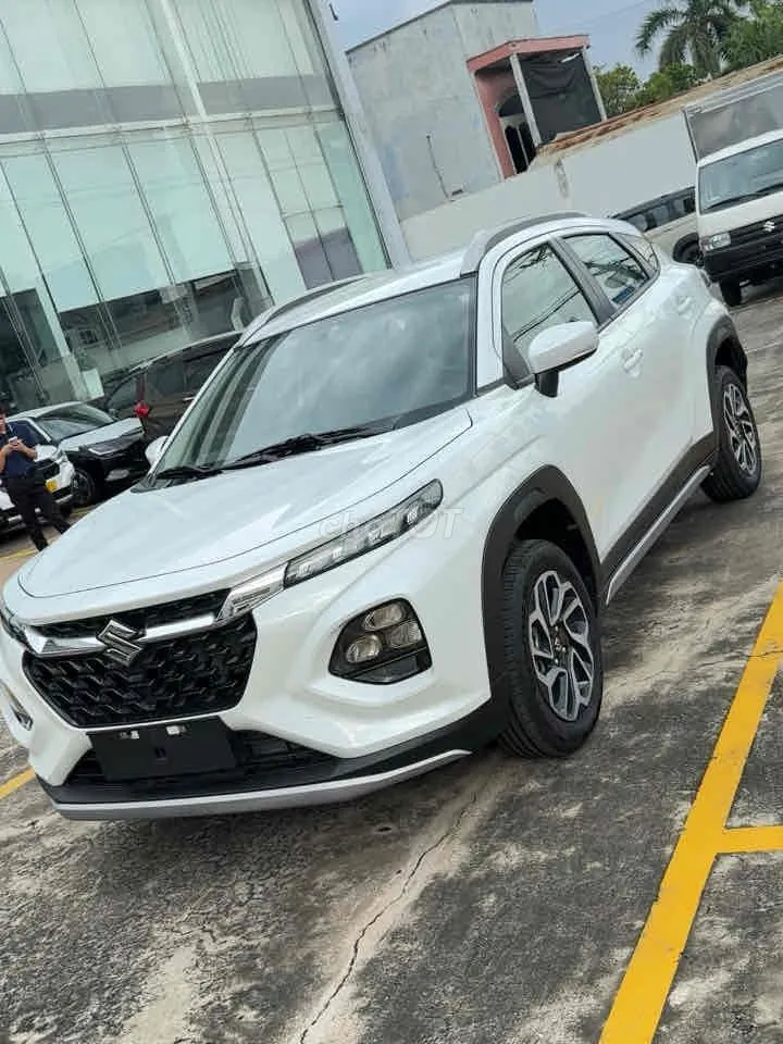 Suzuki Fronx 2025 photo 3