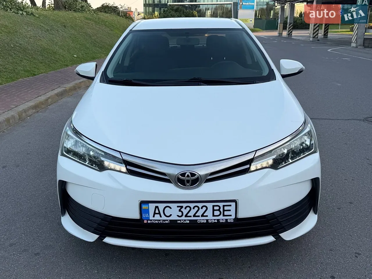 Toyota Corolla 2017 photo 2