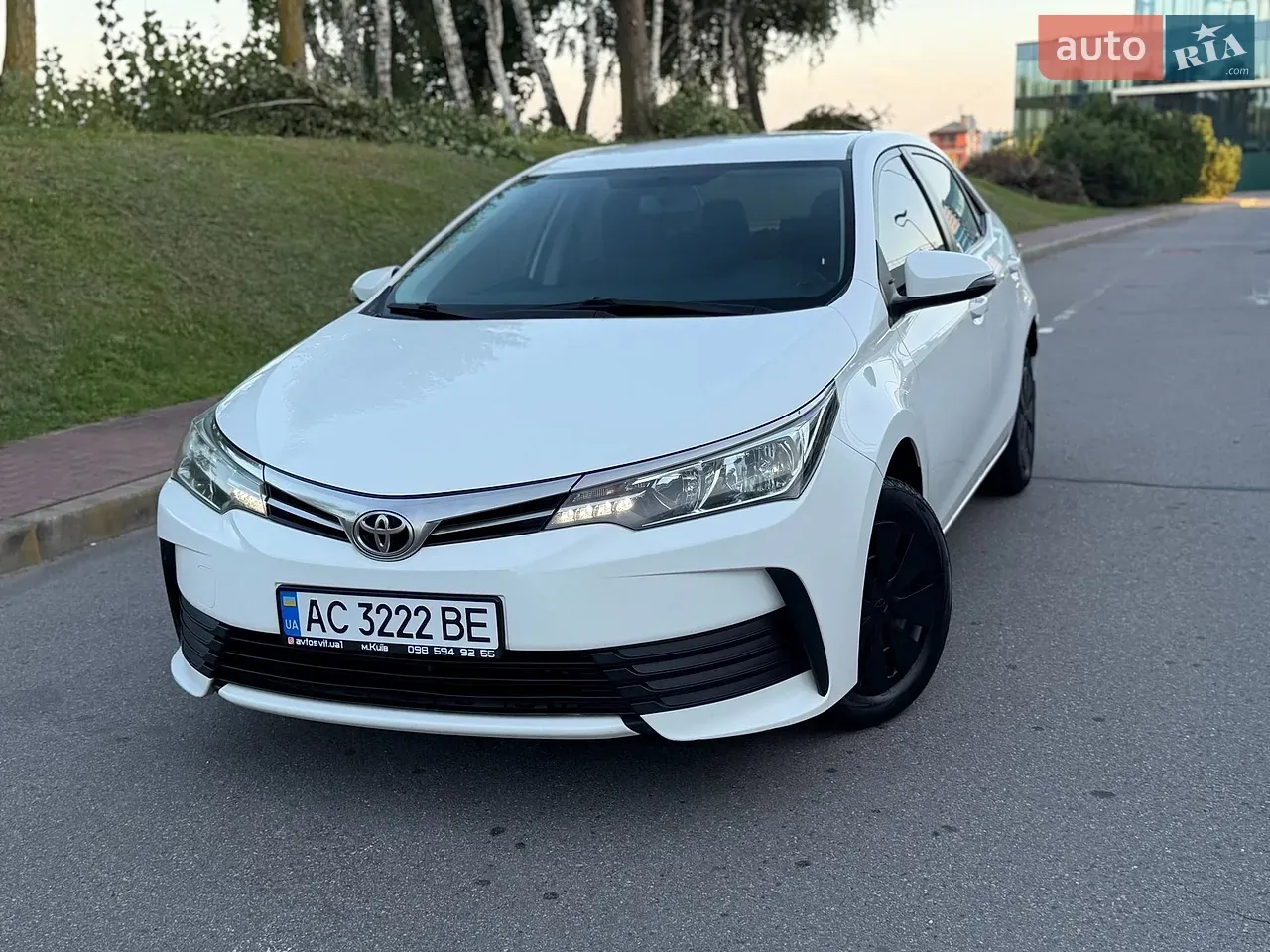 Toyota Corolla 2017 photo 3