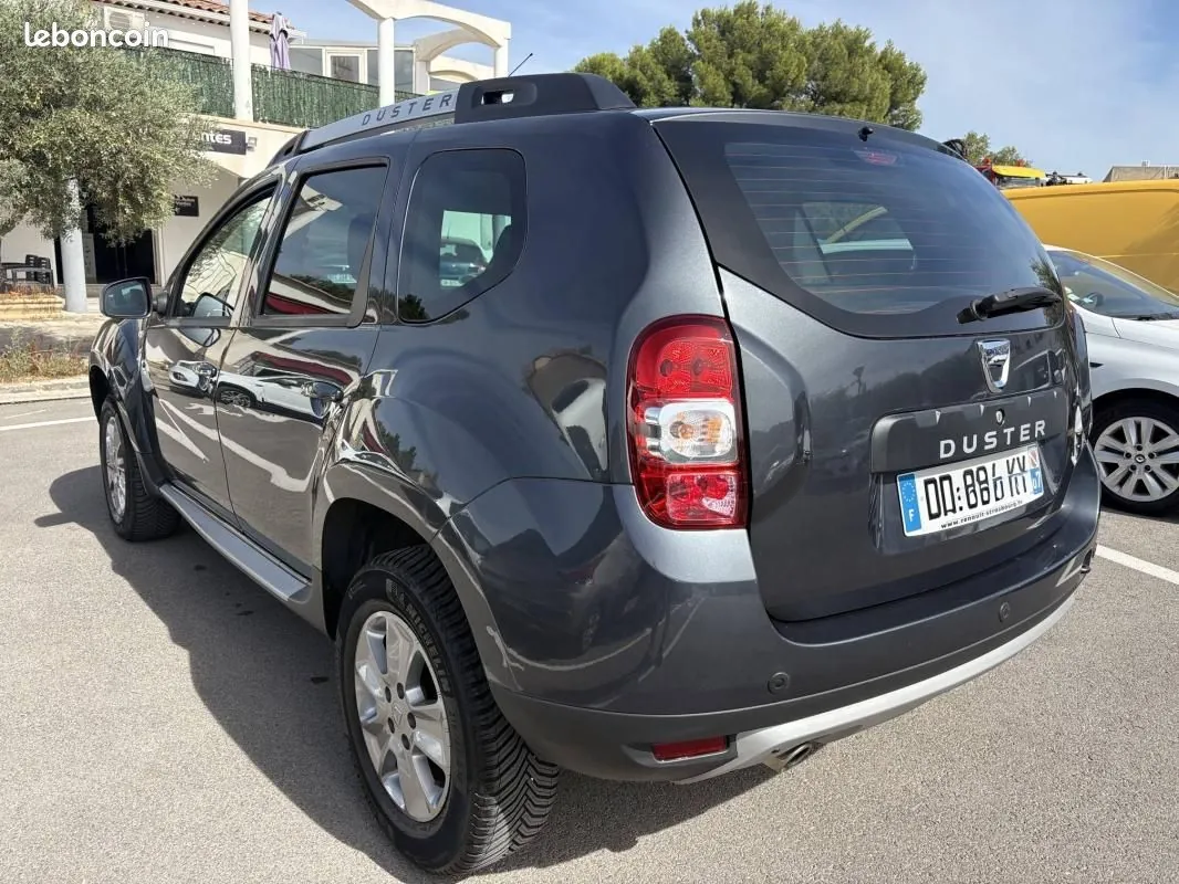Dacia Duster 2015 photo 4
