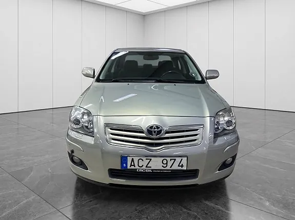 Toyota Avensis 2006 photo 2