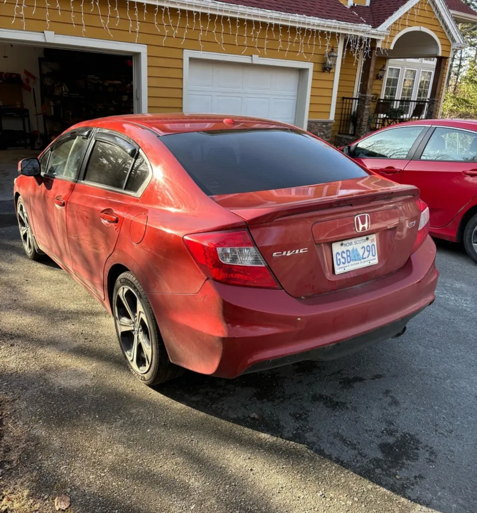 Honda Civic 2012 photo 2