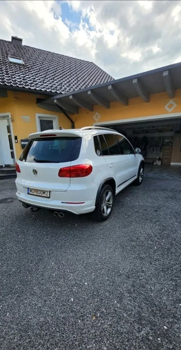 Volkswagen Tiguan 2012 photo 3