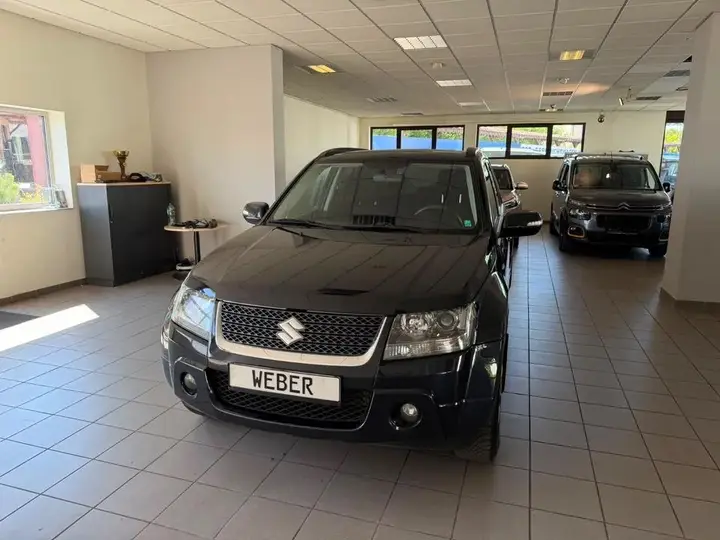 Suzuki Grand Vitara