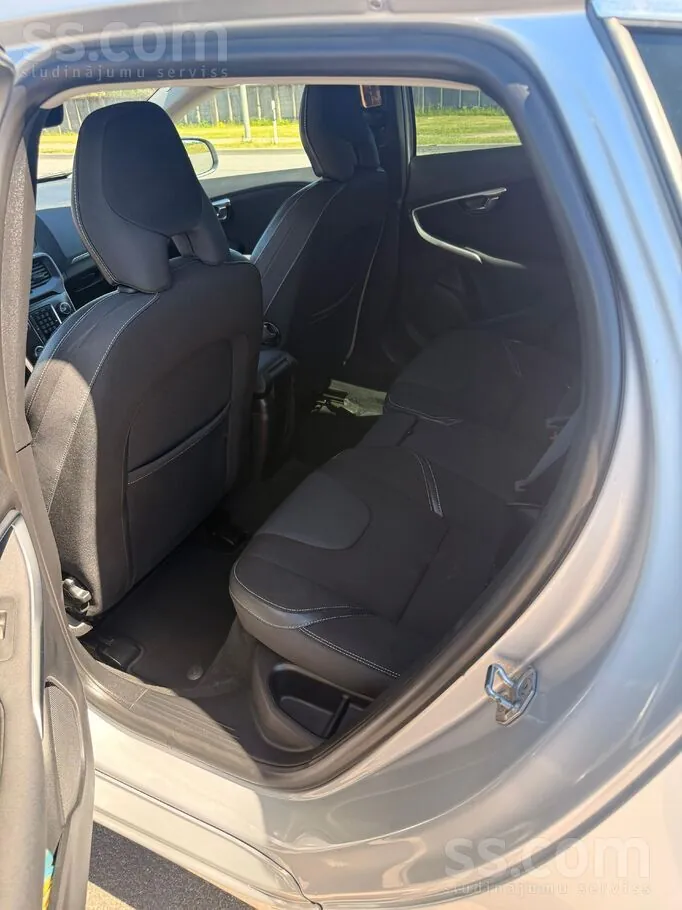 Volvo V40 2016 photo 5