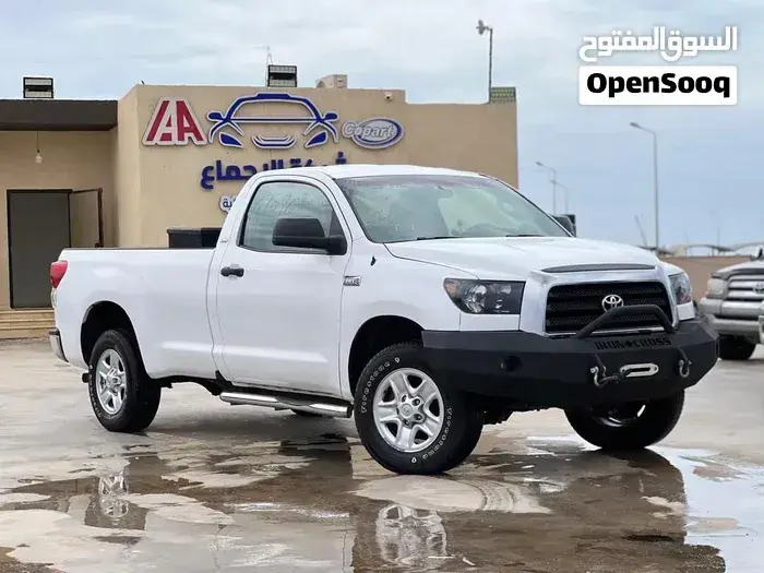 Toyota Tundra 2010 photo 5