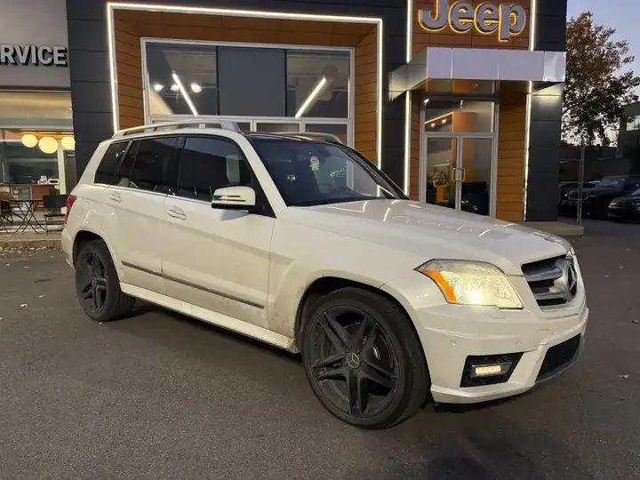 Mercedes-Benz Glk Class 2012 photo 3
