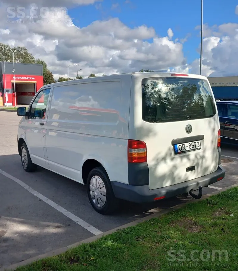 Volkswagen Transporter T5 2008 photo 5