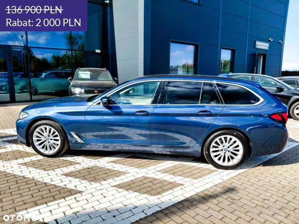 BMW Seria 5 2022 photo 2