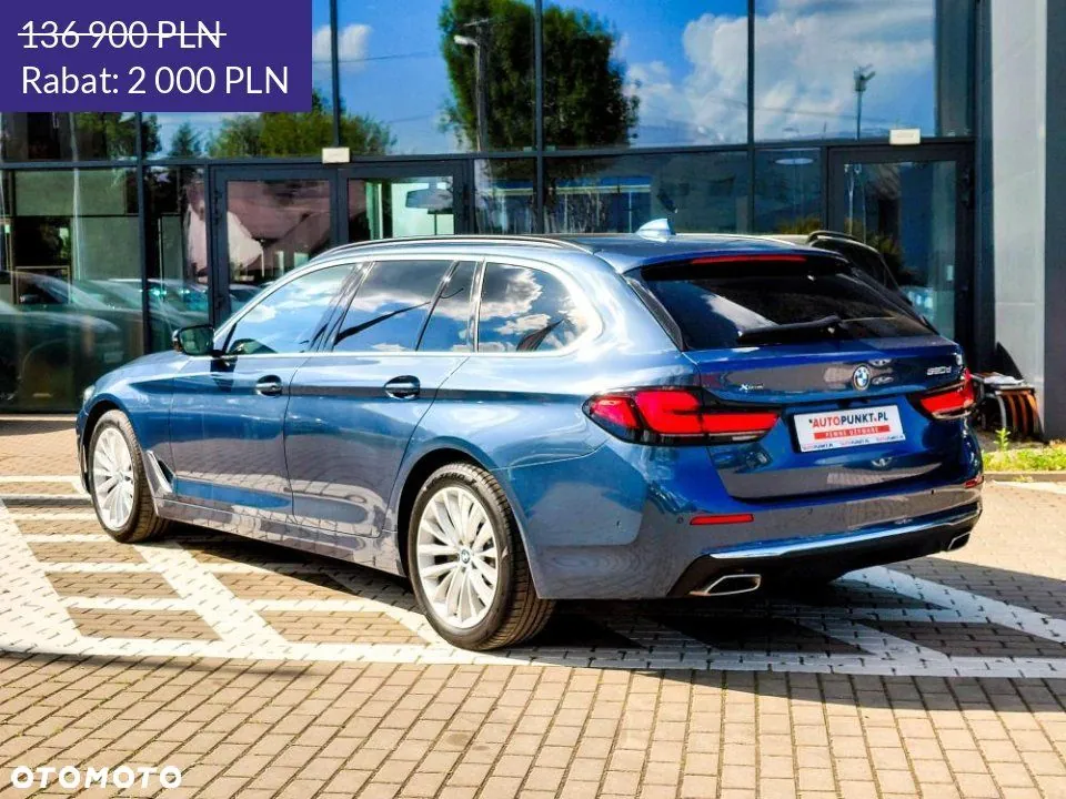 BMW Seria 5 2022 photo 3