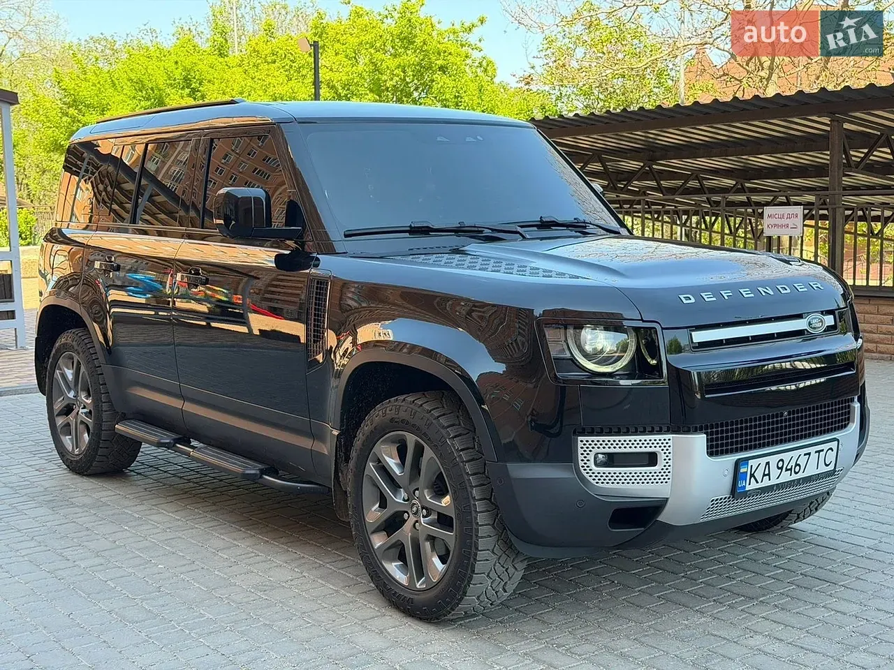 Land Rover Defender 2022 photo 5