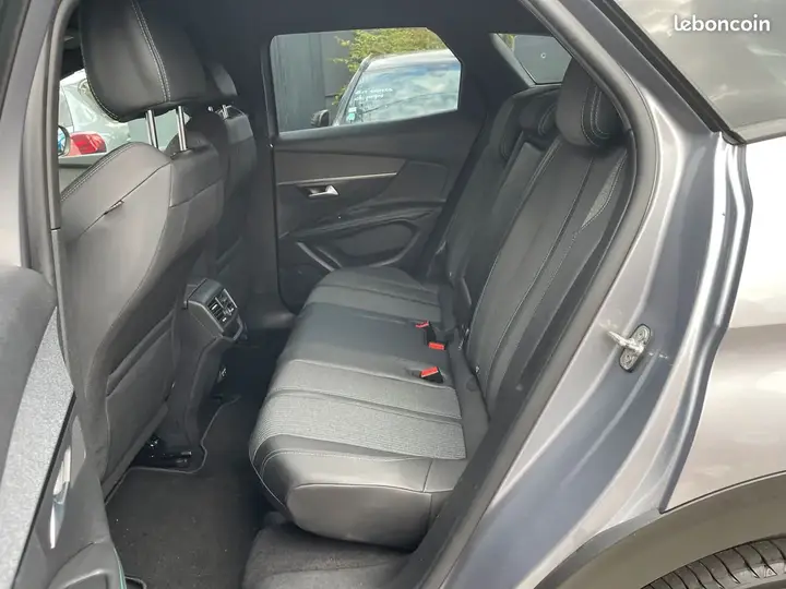 Peugeot 3008 2023 photo 5
