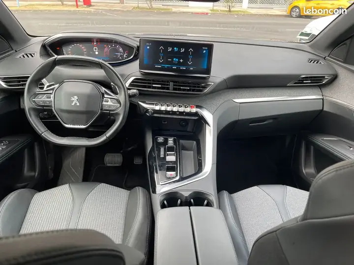 Peugeot 3008 2023 photo 3