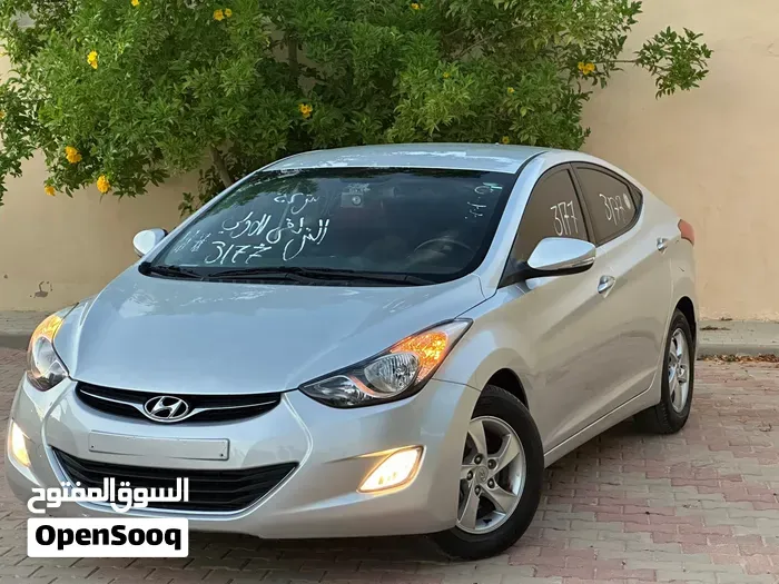 Hyundai Avante 2013 photo 3