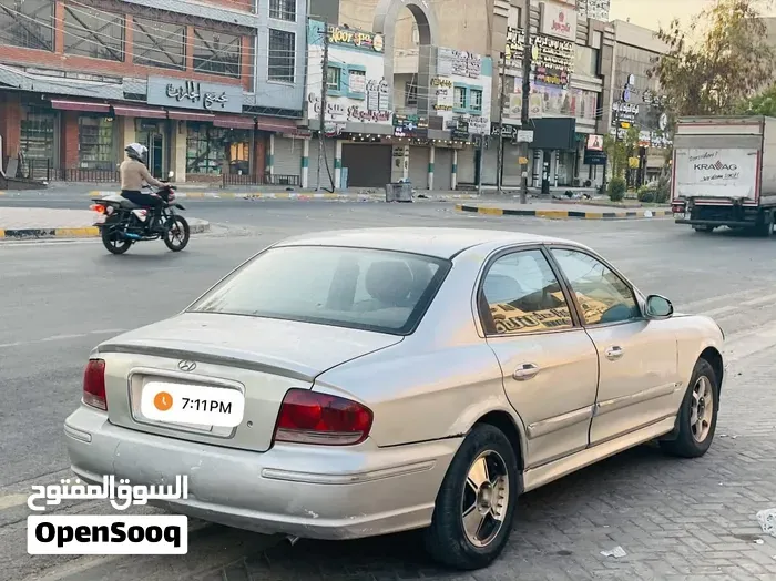 Hyundai Sonata 2002 photo 3