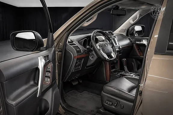 Toyota Land Cruiser 2016 photo 5