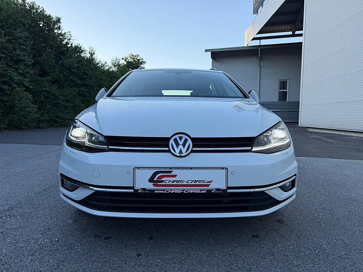 Volkswagen Golf 2019 photo 2