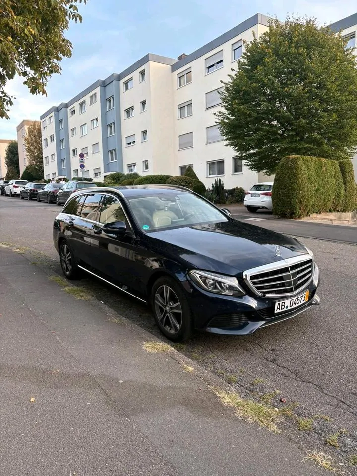 Mercedes-Benz C 220 D