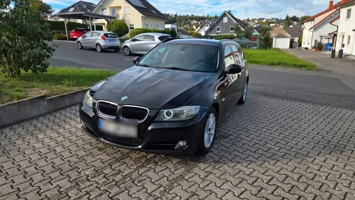 BMW 318D