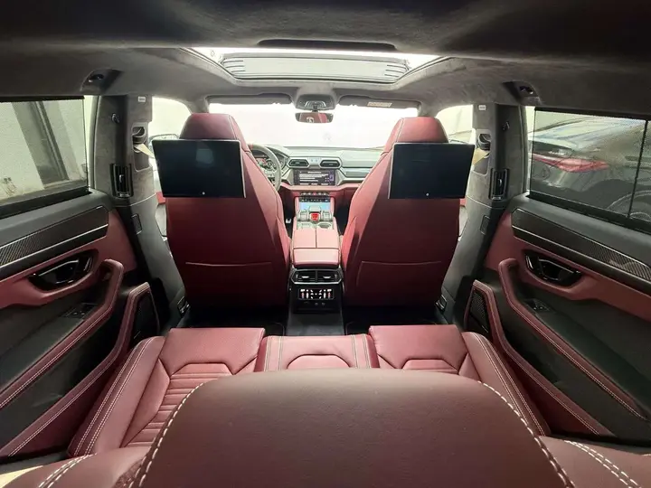 Lamborghini Urus 2026 photo 5