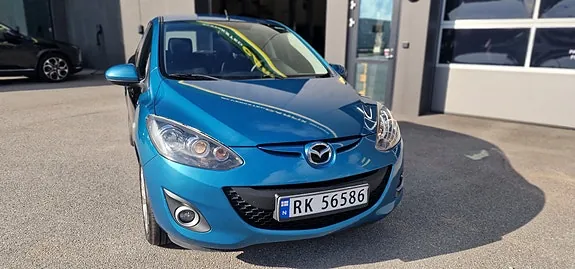 Mazda 2