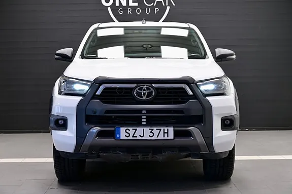 Toyota Hilux 2021 photo 2