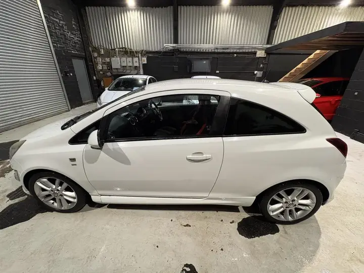 Vauxhall Corsa 2014 photo 4