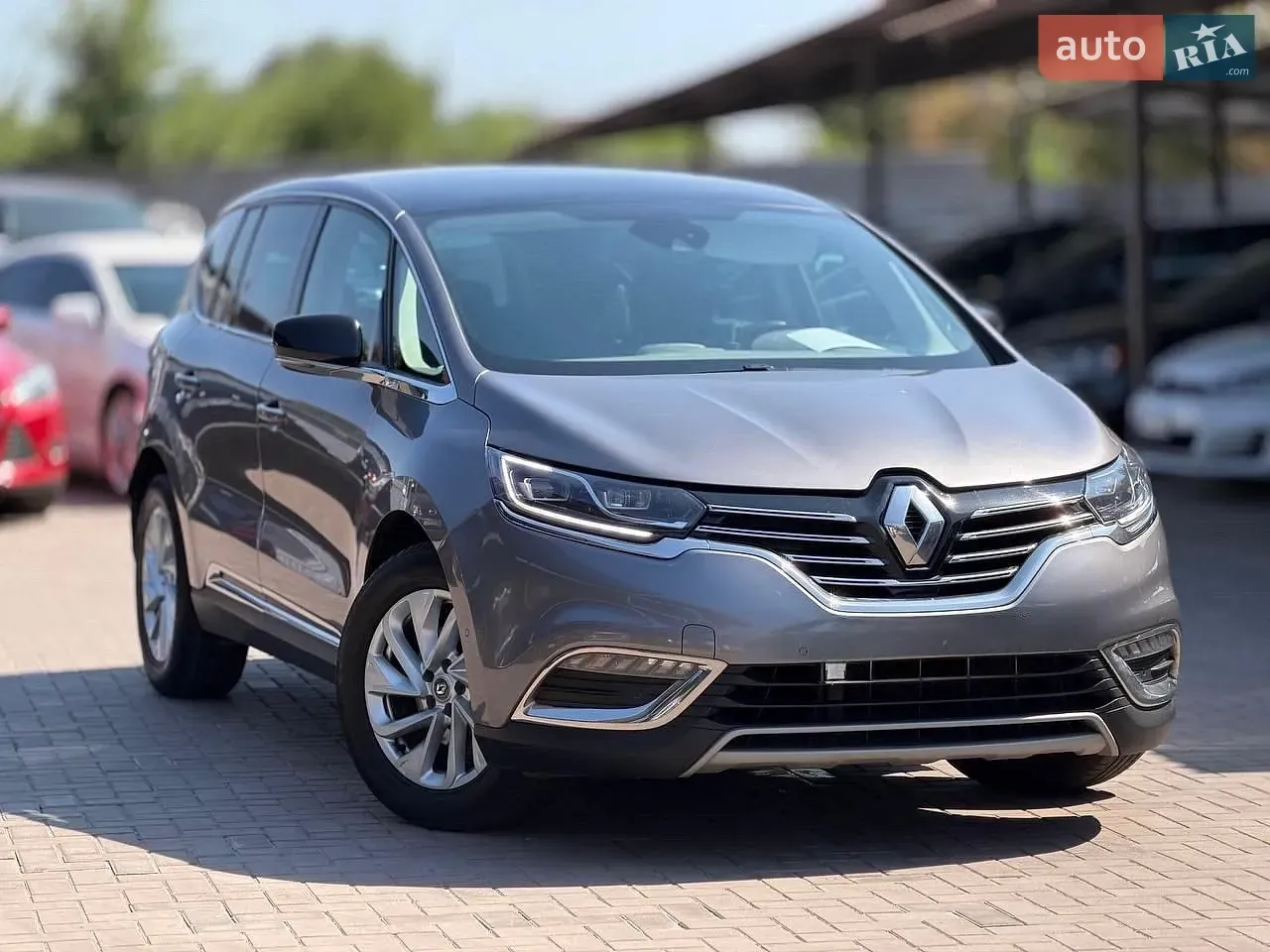 Renault Espace 2016 photo 4