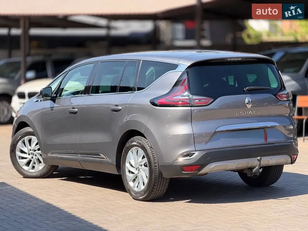 Renault Espace 2016 photo 3
