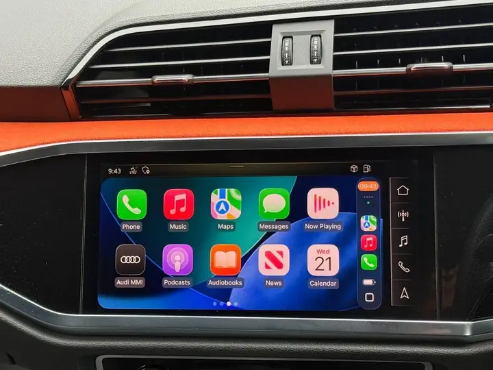 Audi Q3 2019 photo 4