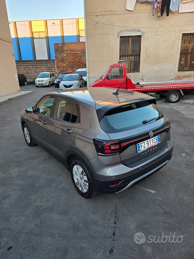 Volkswagen T-Cross 2019 photo 4