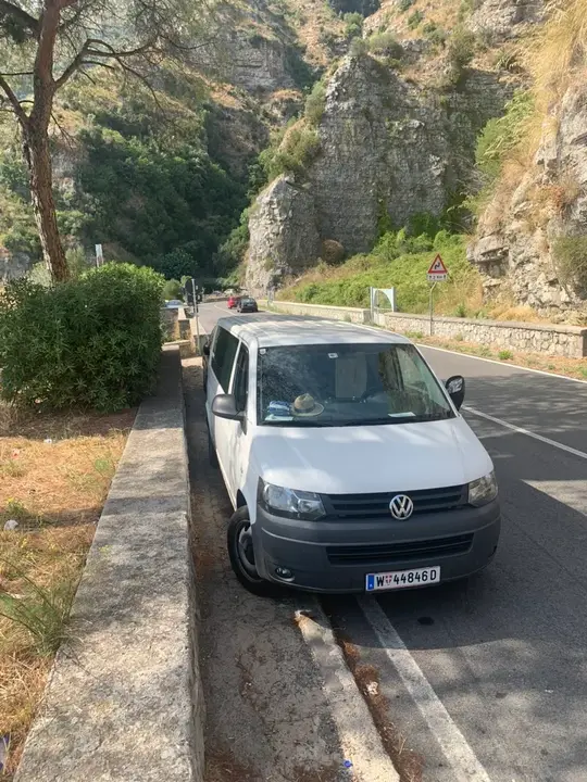 Volkswagen Caravelle