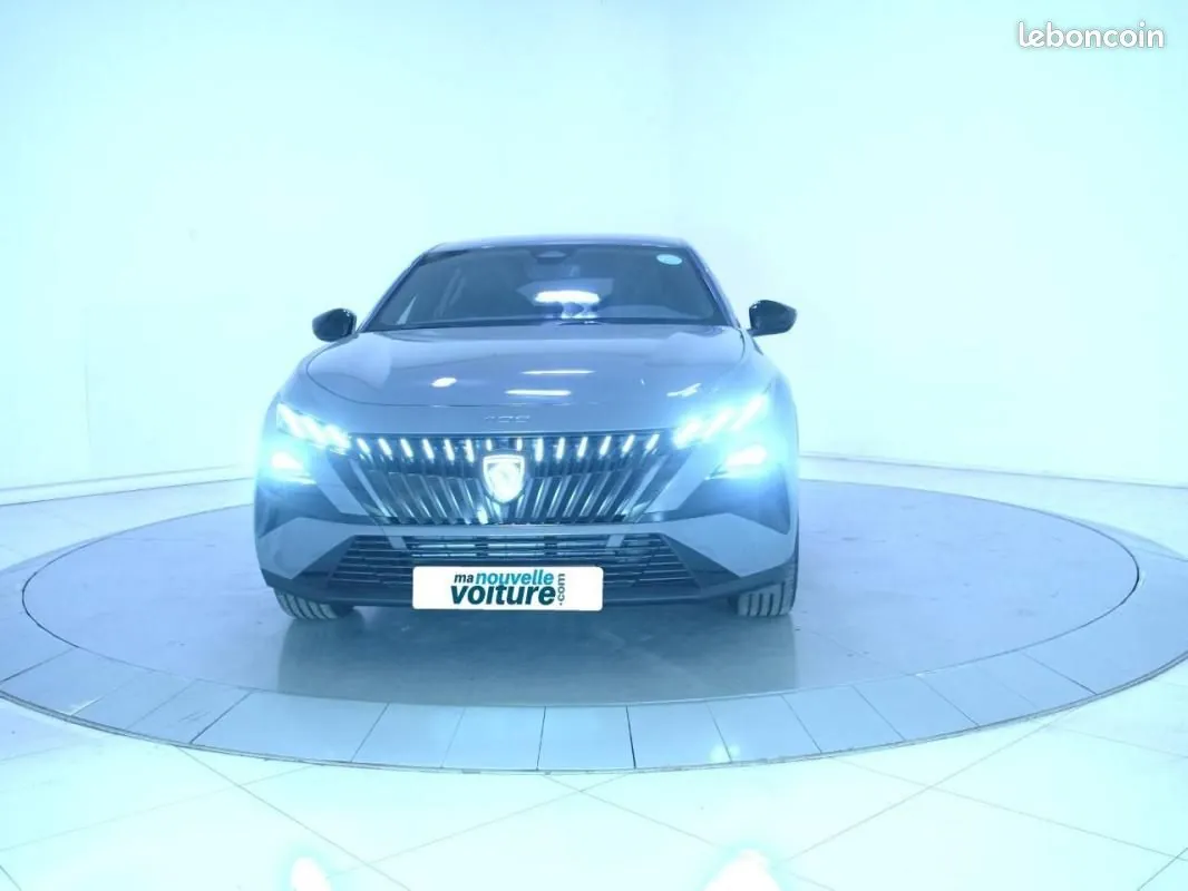 Peugeot 408 2026 photo 2