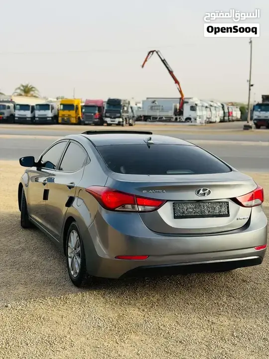 Hyundai Elantra 2015 photo 2