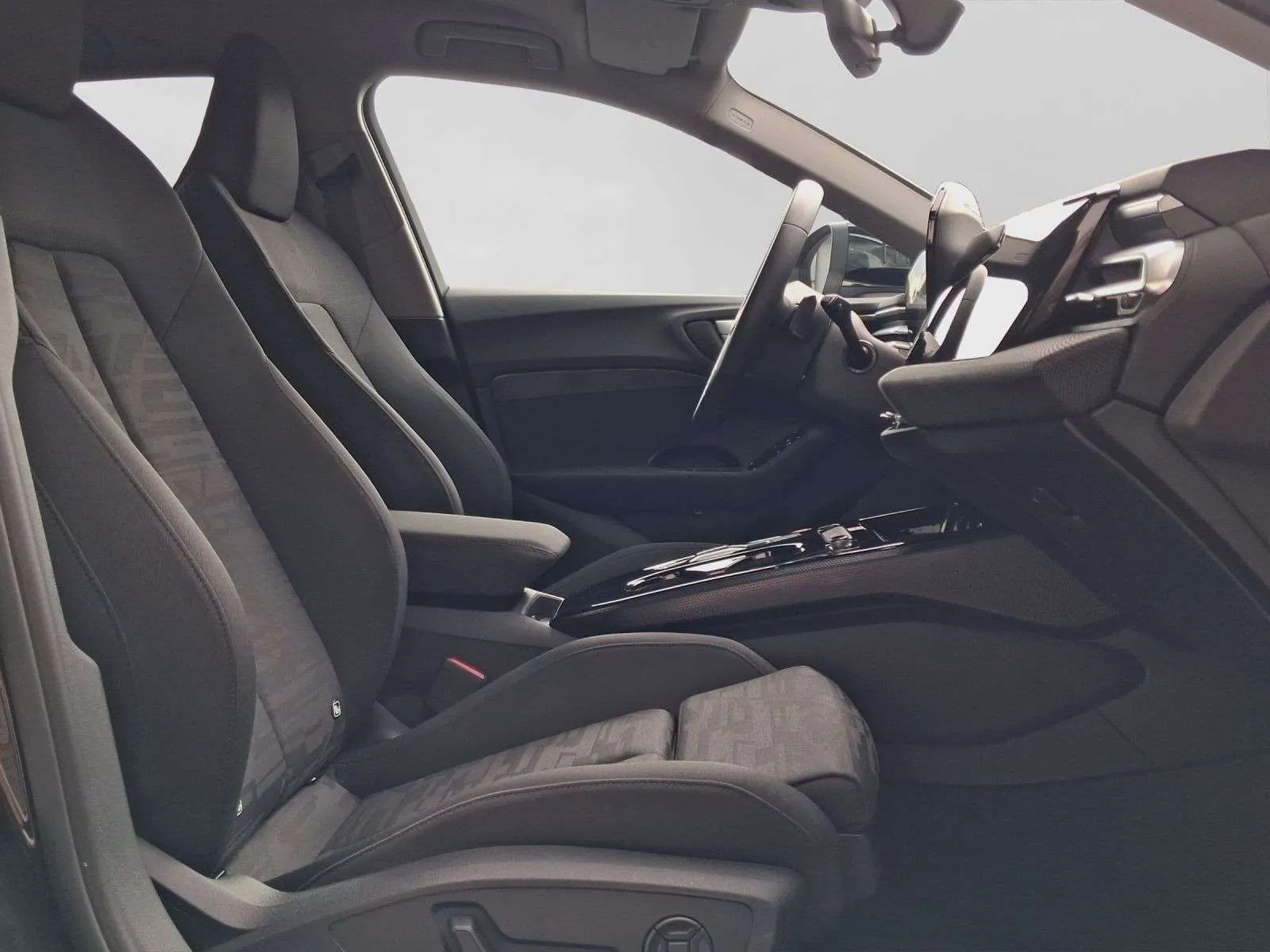 Audi A5 2025 photo 4