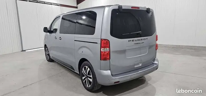 Peugeot Traveller 2026 photo 3