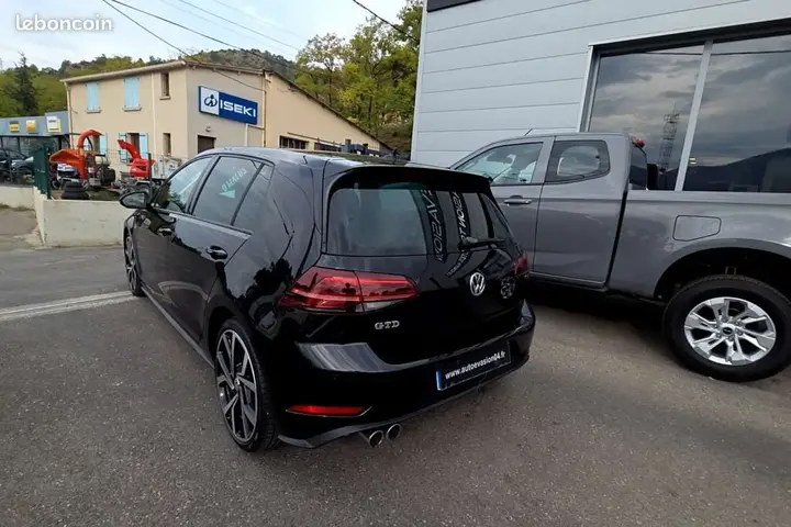 Volkswagen Golf 2017 photo 2